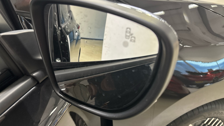 Nissan LEAF 110kW N-Connecta 39kWh 5dr Auto Electric Hatchback